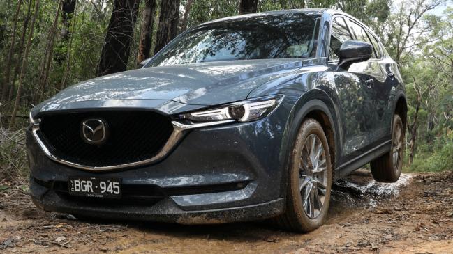 2020 Mazda CX-5 actualizado para offroading