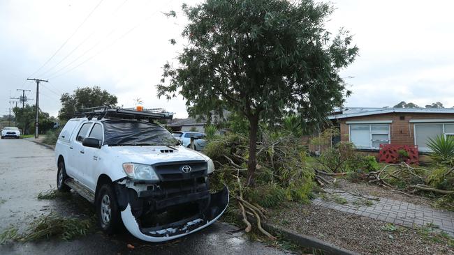 Clima de Sudáfrica: Tornado golpea Morphett Vale