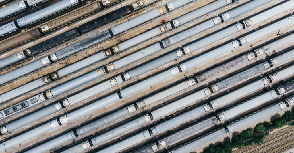 Cómo Pi mantiene las ruedas del tren en buen camino