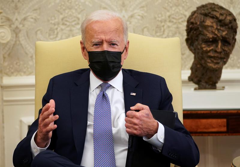 Biden pide una investigación sobre el tiroteo de la policía de Minnesota, la necesidad de garantizar la rendición de cuentas