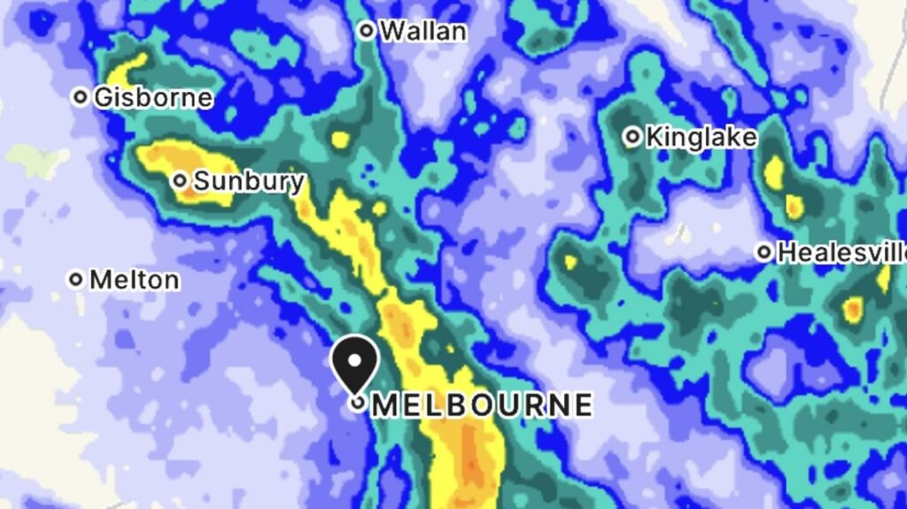 Lluvias torrenciales, nieve y temperaturas árticas azotan Melbourne, Qld