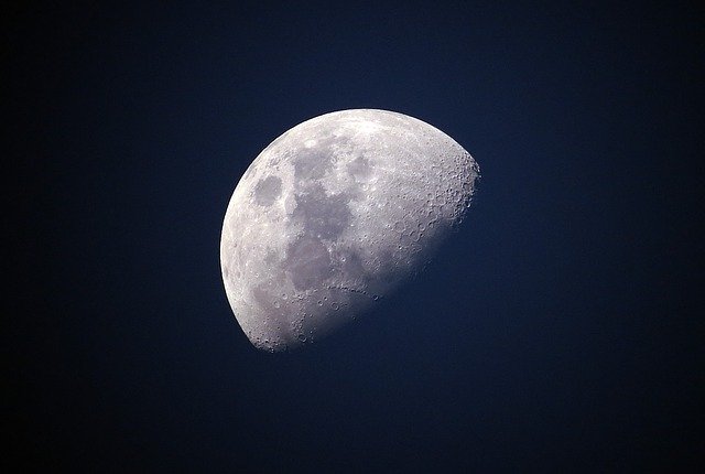 El lado oscuro de la luna.