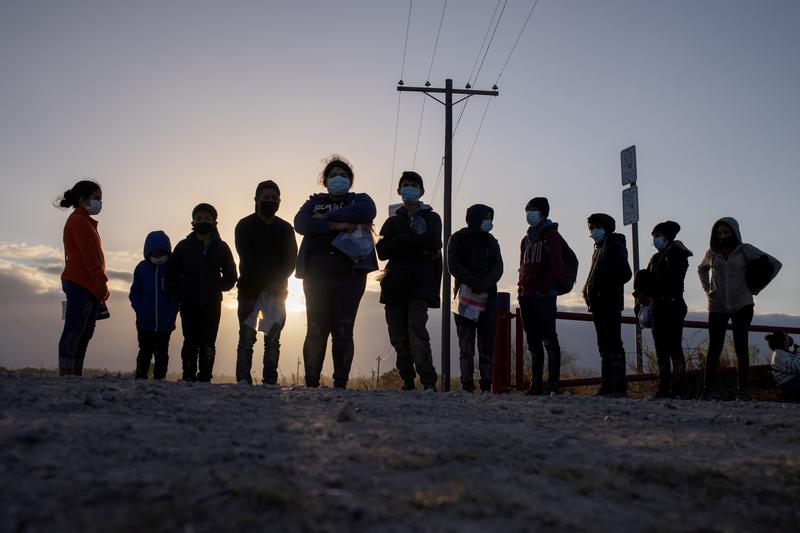 Estados Unidos atrapó a la mayor cantidad de migrantes en dos décadas en la frontera entre Estados Unidos y México en marzo