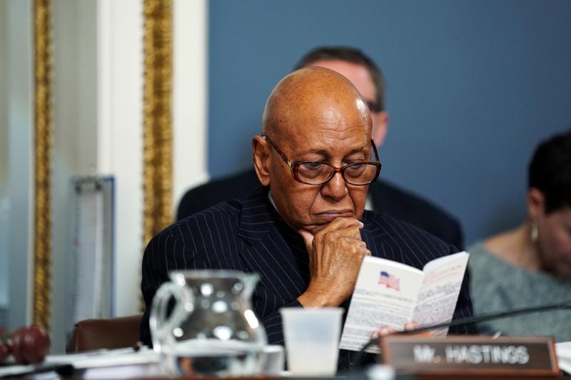 Muere el congresista demócrata estadounidense Alcee Hastings de Florida a los 84 años