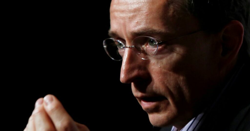 Pat Gelsinger speaks during a news conference in Tokyo July 15, 2014. REUTERS/Yuya Shino/