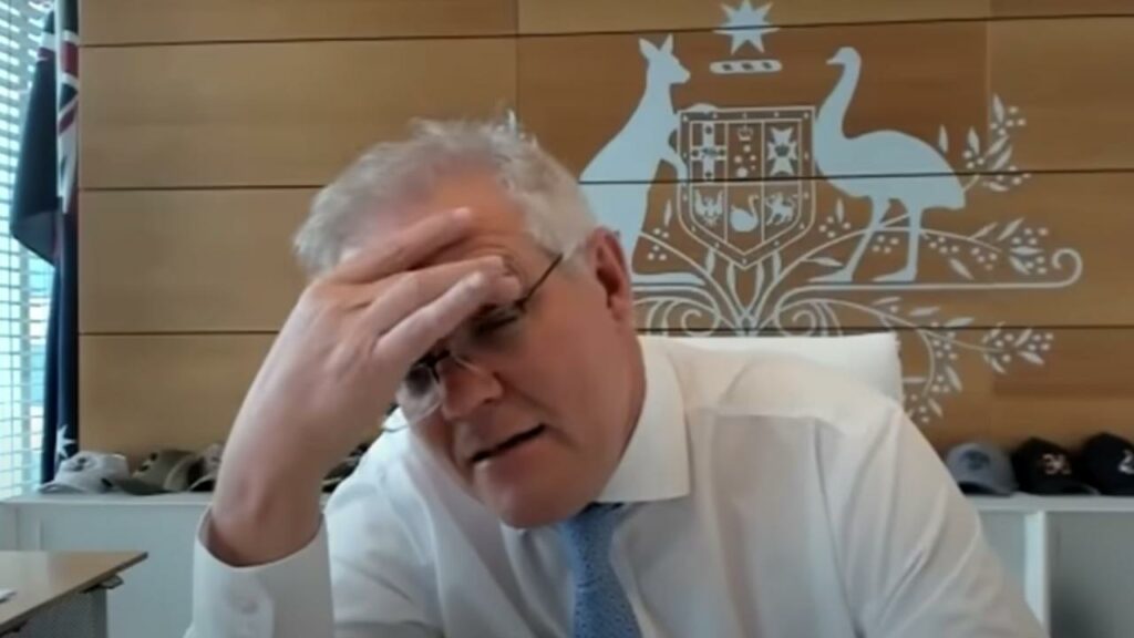 Scott Morrison interrogado por Sooshi Mango en una entrevista sorpresa