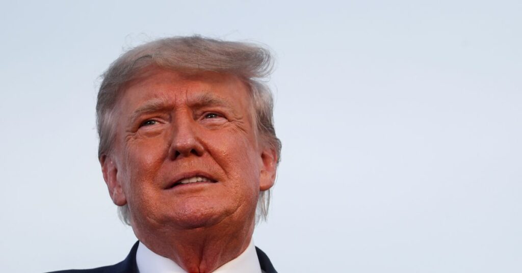 Trump Tower is pictured on the day that former U.S. President Donald Trump was deposed in the Manhattan borough of New York City, New York, U.S., October 18, 2021.  REUTERS/Carlo Allegri/File Photo