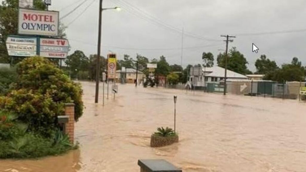 Inundaciones de Queensland: cientos de personas evacuadas debido al aumento de las aguas en varias comunidades