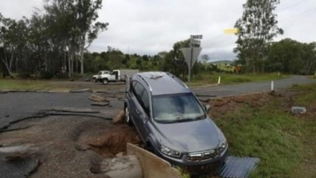 El transporte y las carreteras principales de Queensland se disculparon después de que un intento de broma se vinculara con DV