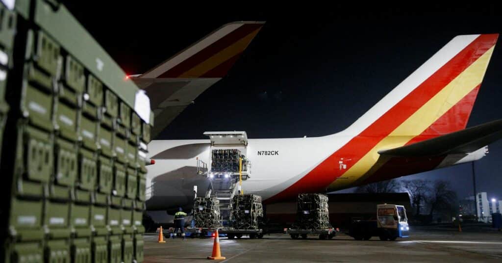 U.S. military aid, including Javelin anti-tank missiles, delivered as part of the security support package for Ukraine, is unloaded from a plane at the Boryspil International Airport outside Kyivv, Ukraine February 10, 2022.  REUTERS/Valentyn Ogirenko