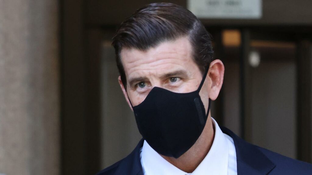 Soldado de SAS dice que hombres encontrados en túnel en Whiskey 108 en juicio de Ben Roberts-Smith