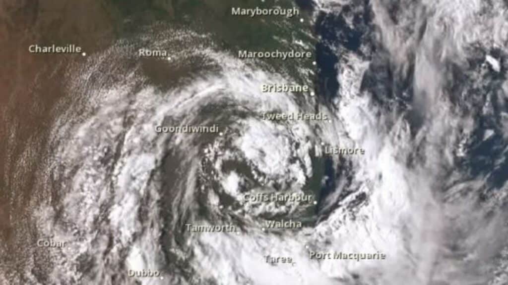 Clima de Sydney: fuertes lluvias, inundaciones a medida que se emiten nuevas advertencias de clima severo, los suburbios corren mayor riesgo