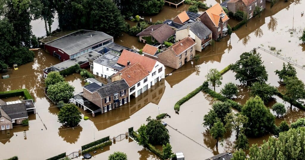 Estos satélites ven a través de las nubes para rastrear inundaciones