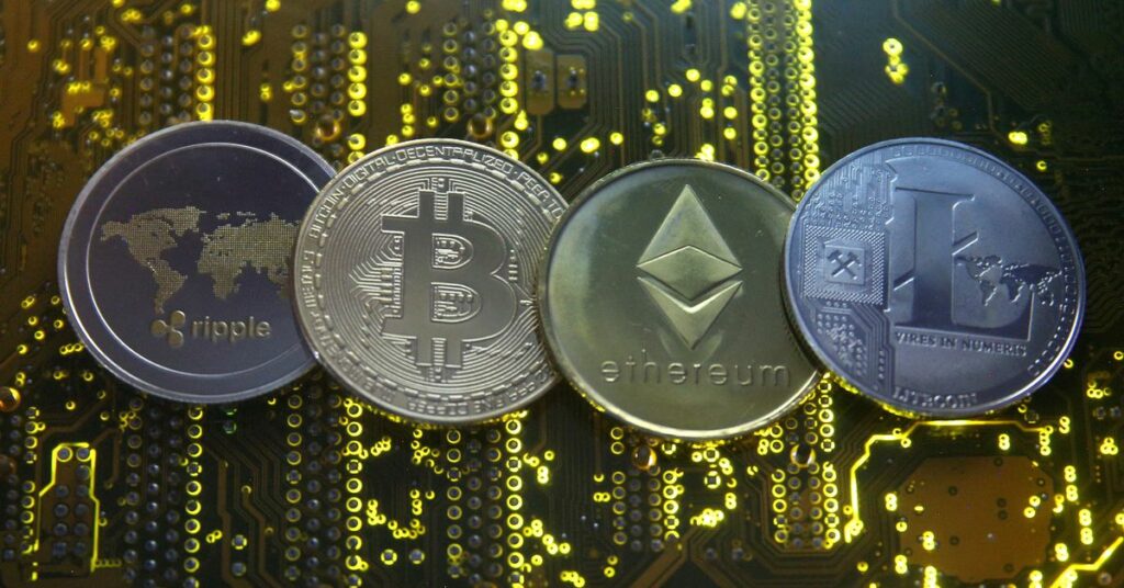 Factbox: el desplome de las criptomonedas afectó más a estas empresas