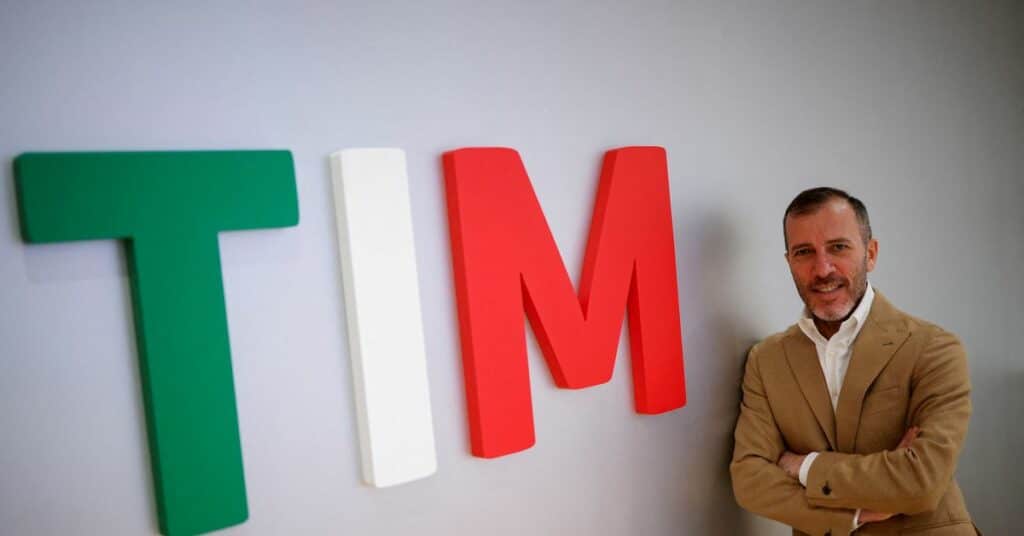 CDP y socios italianos piden a TIM más tiempo para el acuerdo de red