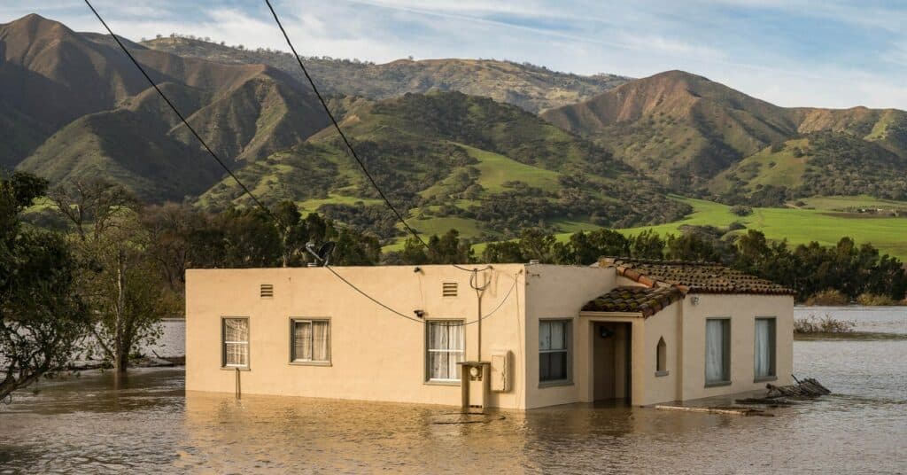 Las inundaciones, las granjas y el río que rugía