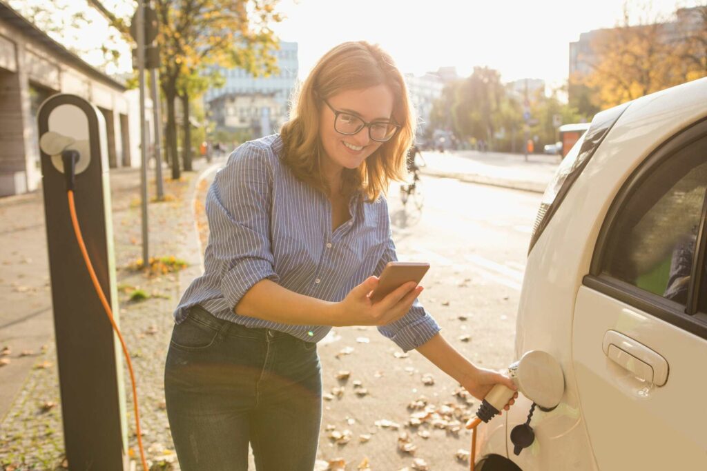 Alquiler de vehículos eléctricos a 100 euros al mes, lo que debes saber