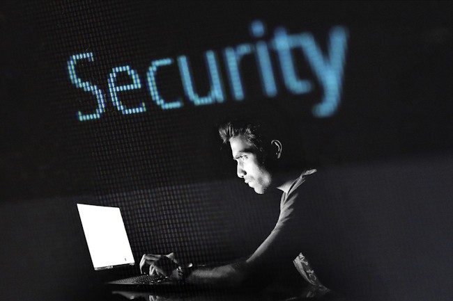 Les analystes peuvent maintenant se servir du Cybersecurity Assistant dans l