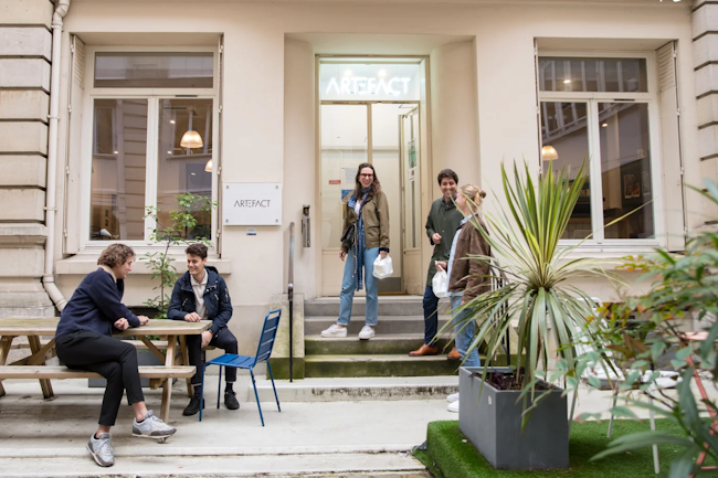 La collaboration entre le monde universitaire et les entreprises partenaires d