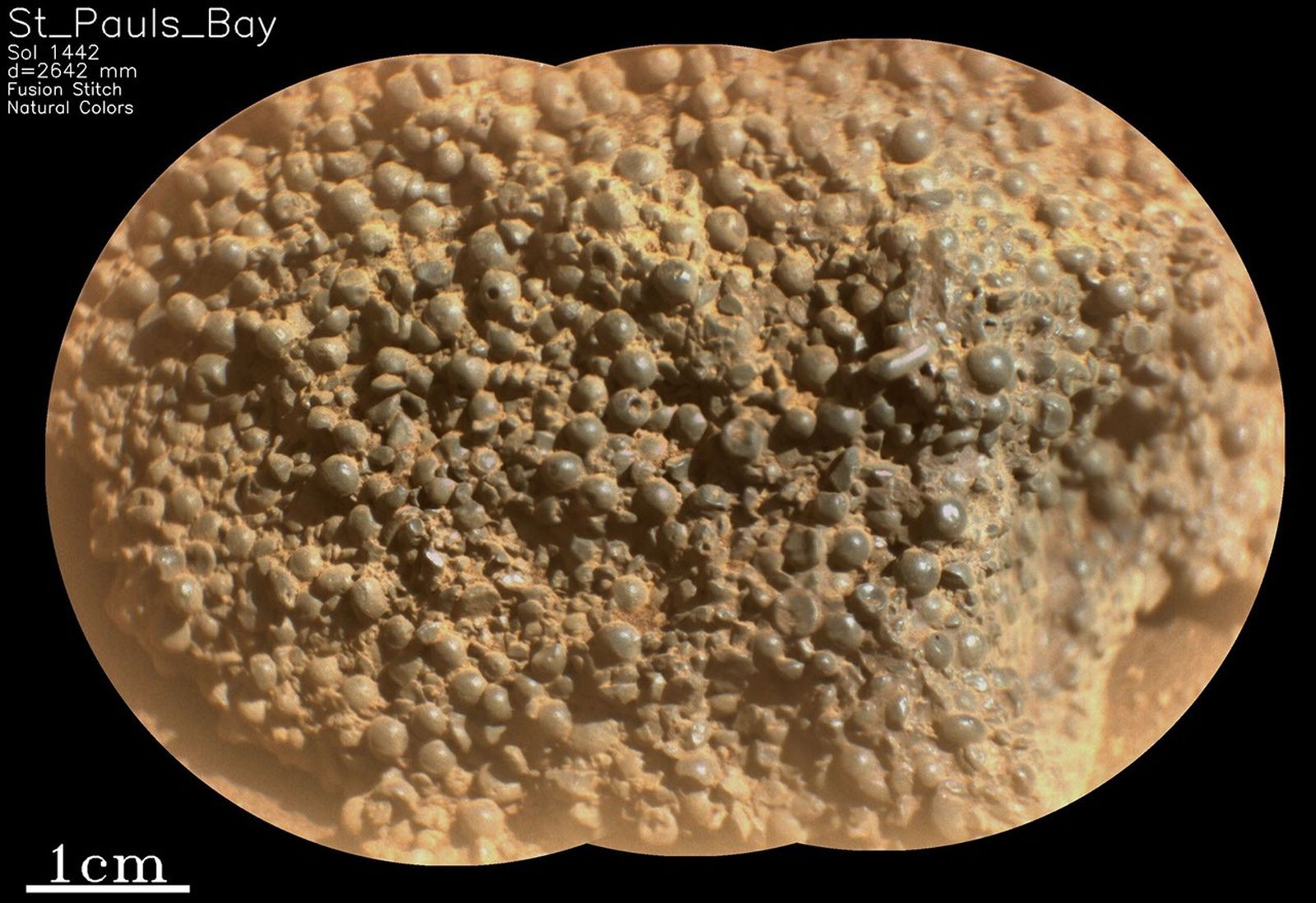 La imagen puede contener astronomía de rock luna natural noche y aire libre