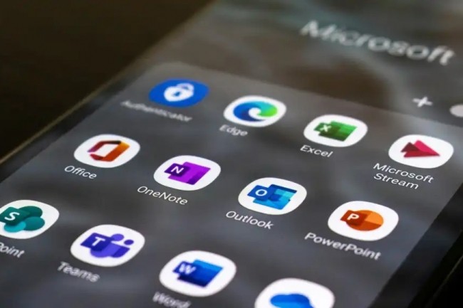 Le maquis Microsoft 365 est un ensemble de logiciels et services Microsoft vendus sous forme d